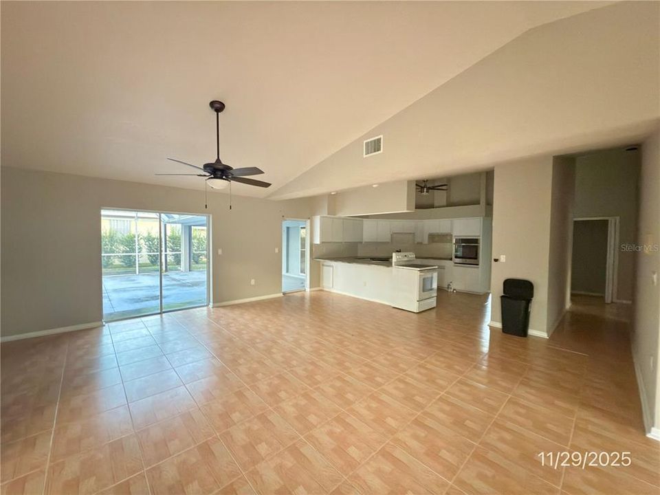 En Venta: $150,000 (3 camas, 2 baños, 2663 Pies cuadrados)