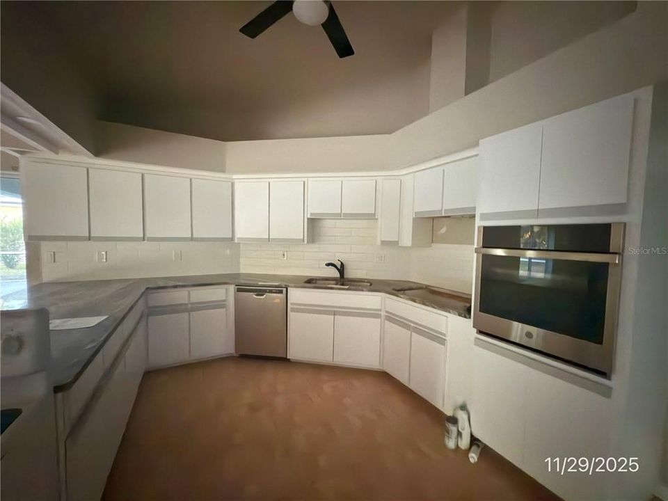 En Venta: $150,000 (3 camas, 2 baños, 2663 Pies cuadrados)