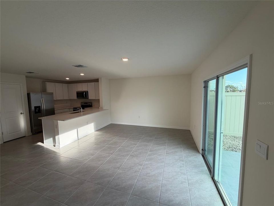 出租: $1,849 (3 贝兹, 2 浴室, 1505 平方英尺)