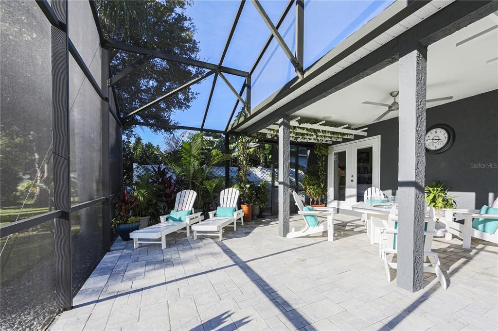 For Sale: $492,000 (3 beds, 2 baths, 2103 Square Feet)