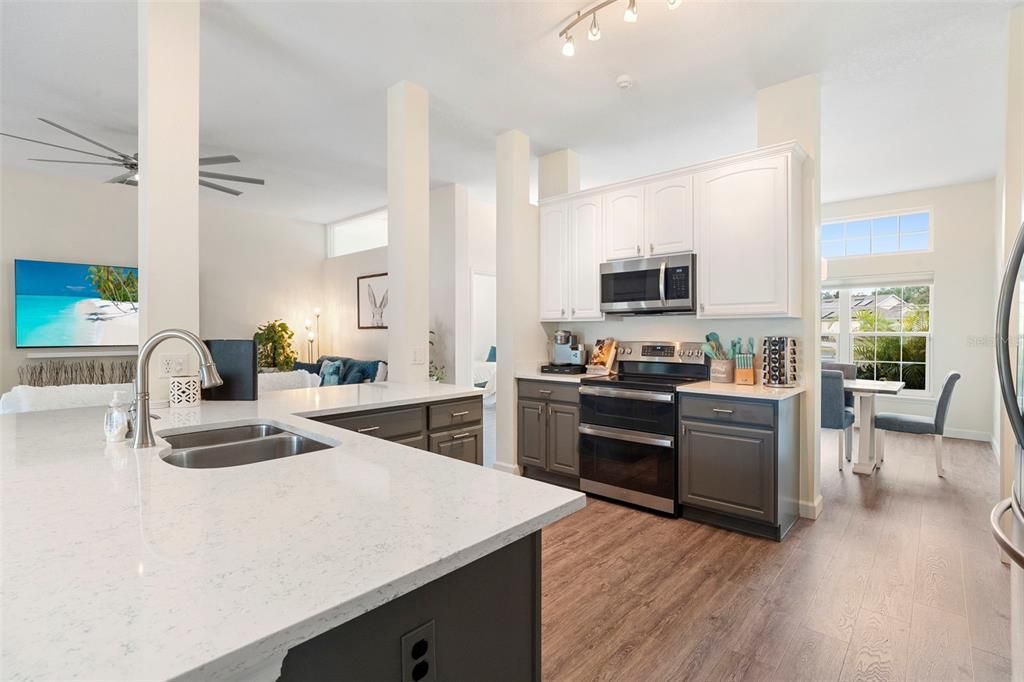 For Sale: $492,000 (3 beds, 2 baths, 2103 Square Feet)