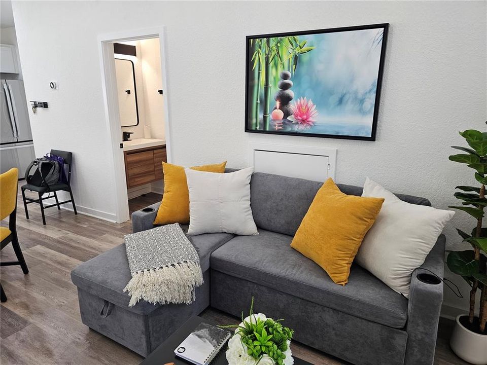 В аренду: $2,700 (3 спален, 2 ванн, 1280 Квадратных фут)