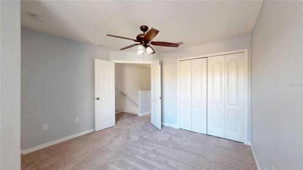 待售: $257,000 (3 贝兹, 2 浴室, 1559 平方英尺)