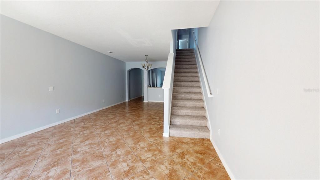 待售: $257,000 (3 贝兹, 2 浴室, 1559 平方英尺)