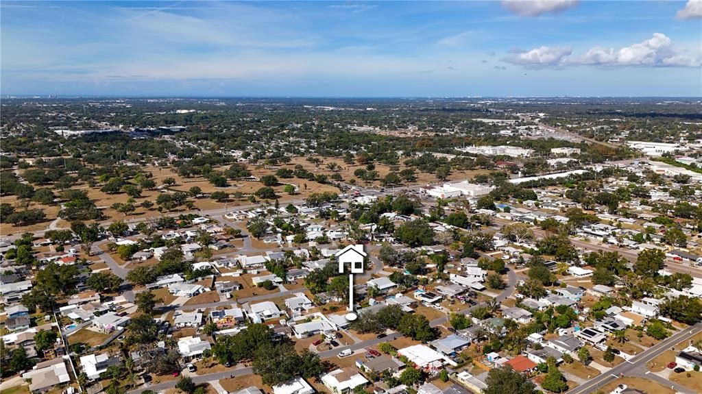 待售: $289,000 (2 贝兹, 1 浴室, 1083 平方英尺)