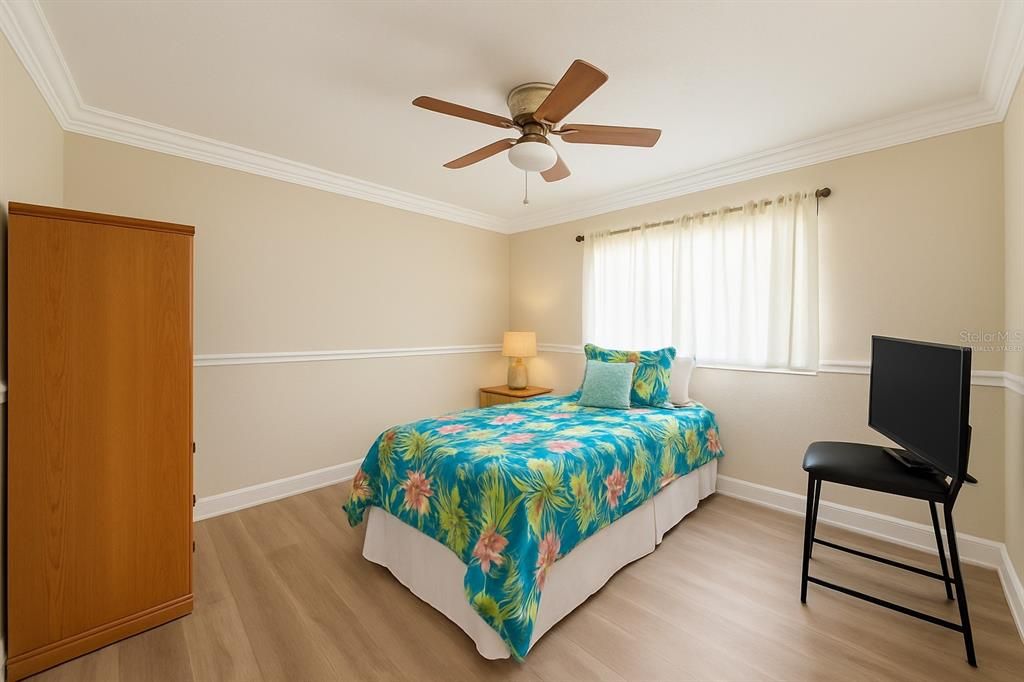 待售: $255,900 (2 贝兹, 2 浴室, 1120 平方英尺)