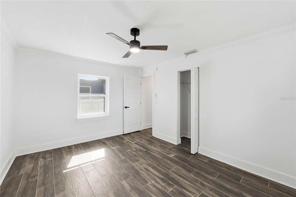 For Sale: $450,000 (3 beds, 2 baths, 1680 Square Feet)