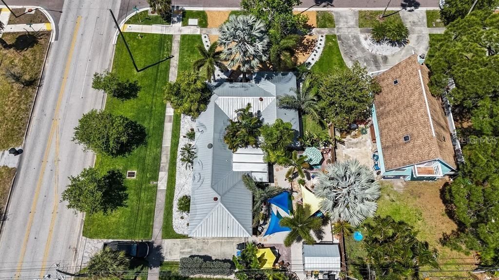 For Sale: $450,000 (3 beds, 2 baths, 1680 Square Feet)