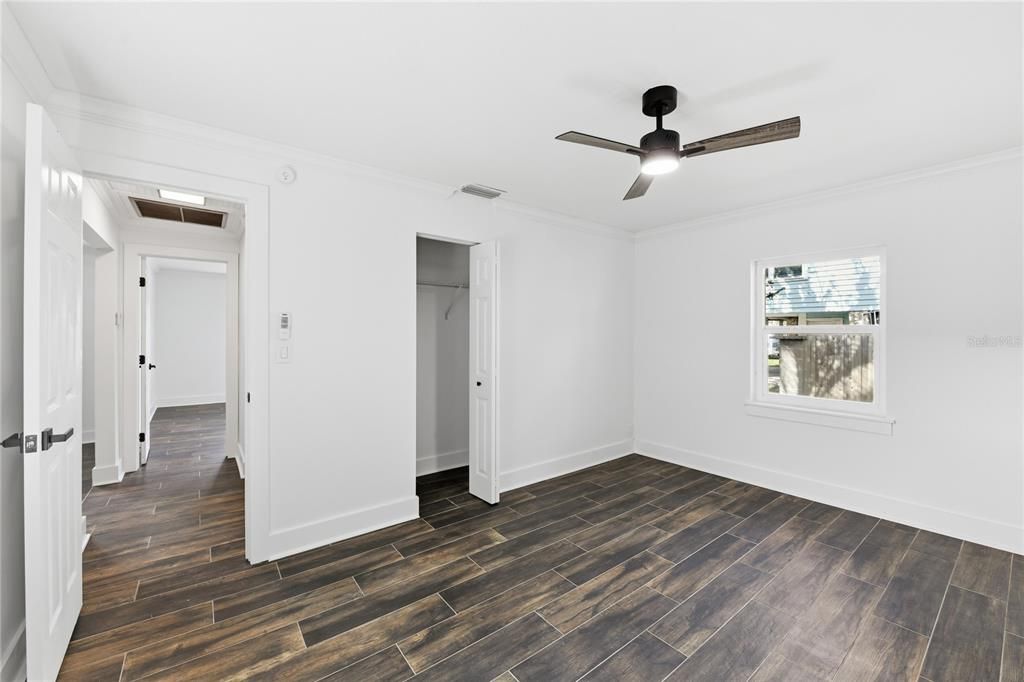 For Sale: $450,000 (3 beds, 2 baths, 1680 Square Feet)