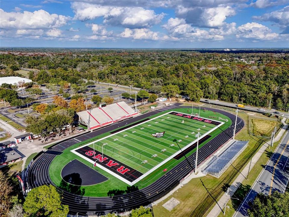 For Sale: $425,000 (4 beds, 3 baths, 2100 Square Feet)