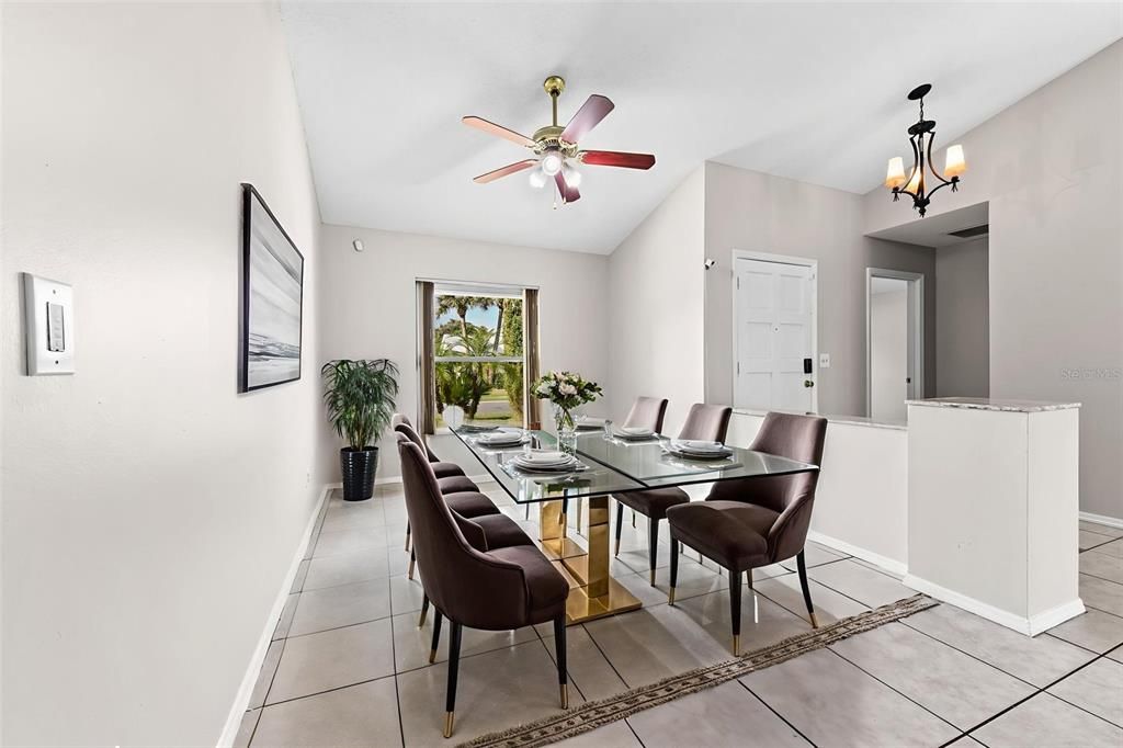 For Sale: $425,000 (4 beds, 3 baths, 2100 Square Feet)