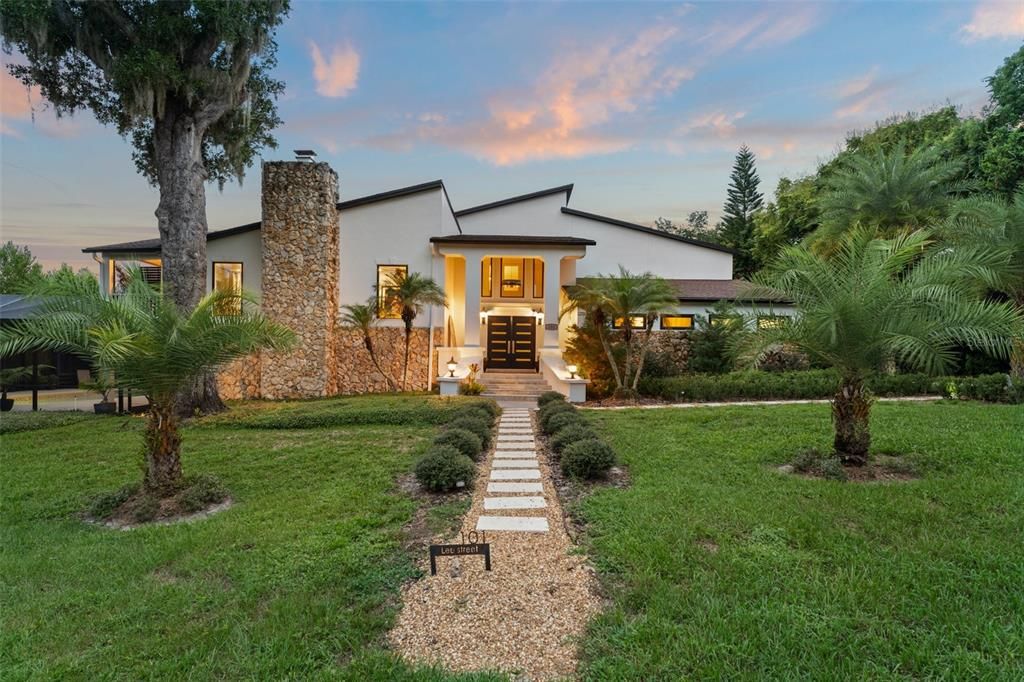 For Rent: $8,000 (5 beds, 4 baths, 4186 Square Feet)