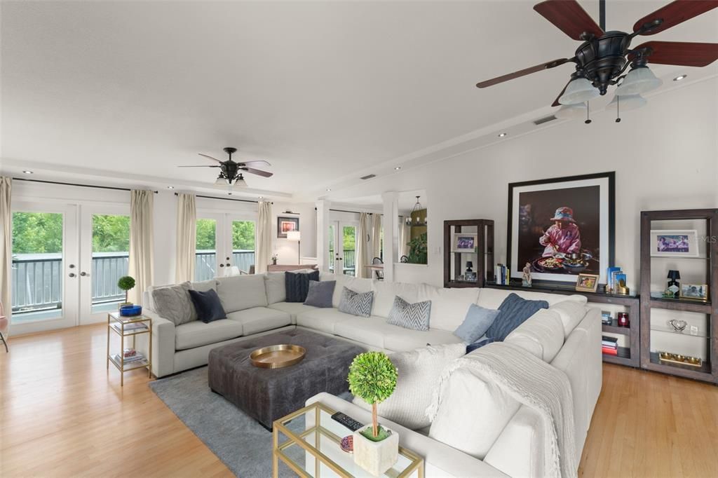 For Rent: $8,000 (5 beds, 4 baths, 4186 Square Feet)