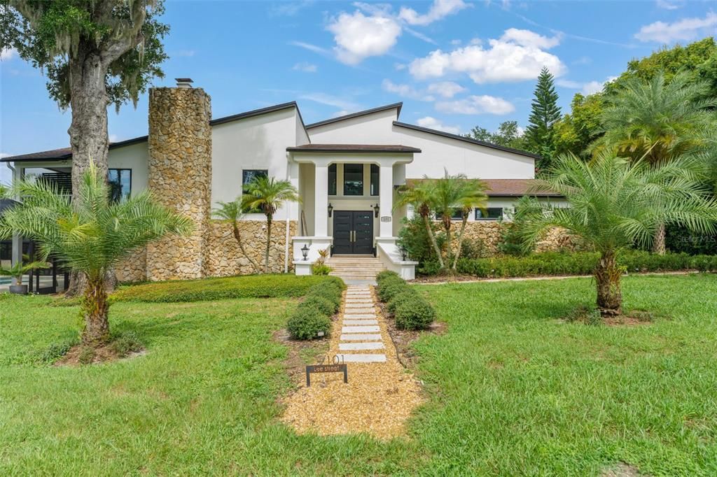 For Rent: $8,000 (5 beds, 4 baths, 4186 Square Feet)