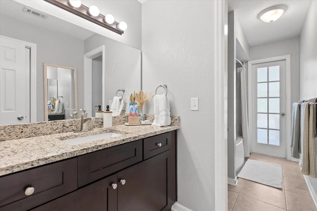 For Sale: $470,000 (3 beds, 2 baths, 2192 Square Feet)