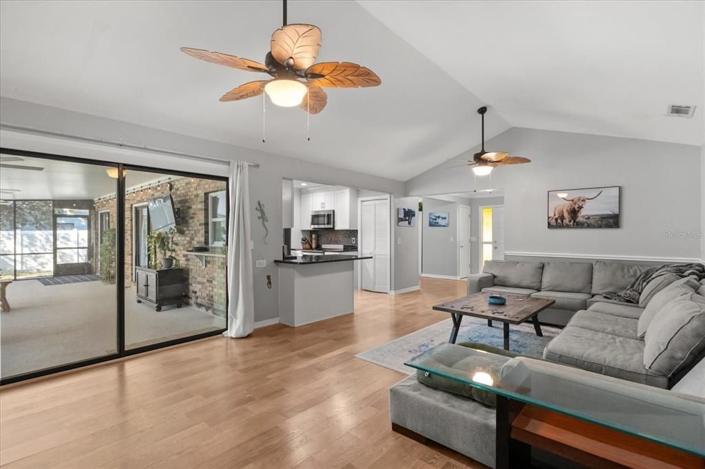 For Sale: $470,000 (3 beds, 2 baths, 2192 Square Feet)