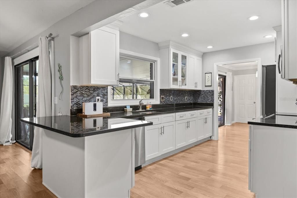 For Sale: $470,000 (3 beds, 2 baths, 2192 Square Feet)