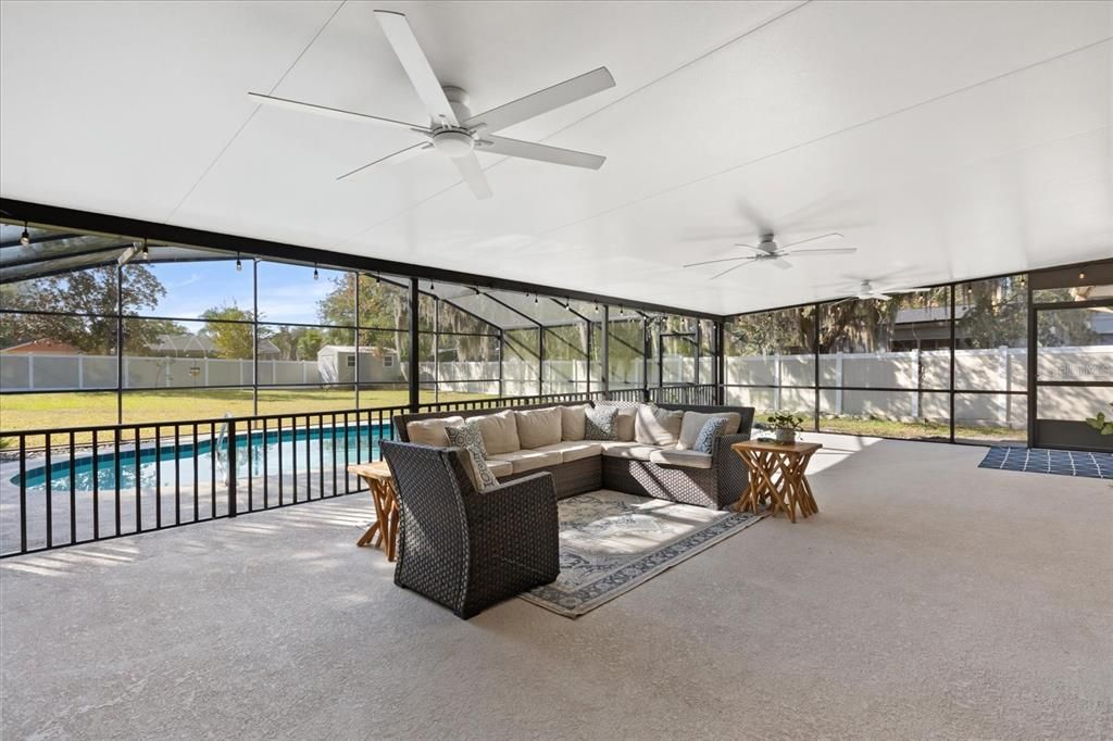 For Sale: $470,000 (3 beds, 2 baths, 2192 Square Feet)