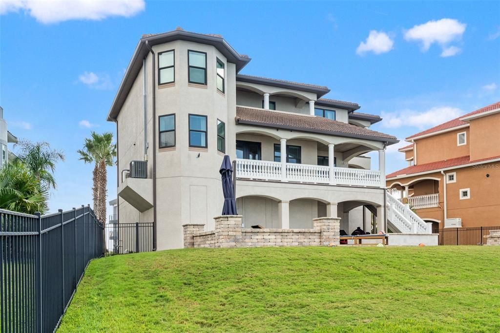 En Venta: $2,899,000 (4 camas, 3 baños, 3336 Pies cuadrados)