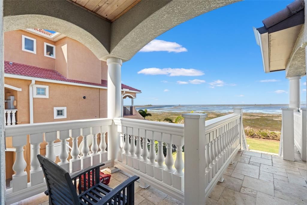 En Venta: $2,899,000 (4 camas, 3 baños, 3336 Pies cuadrados)