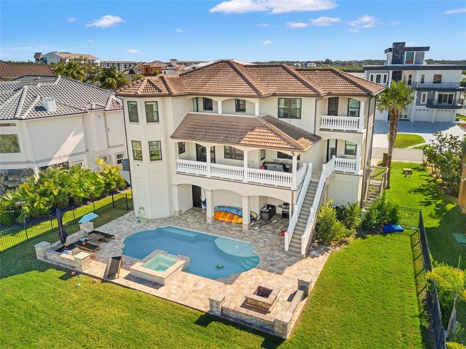 En Venta: $2,899,000 (4 camas, 3 baños, 3336 Pies cuadrados)