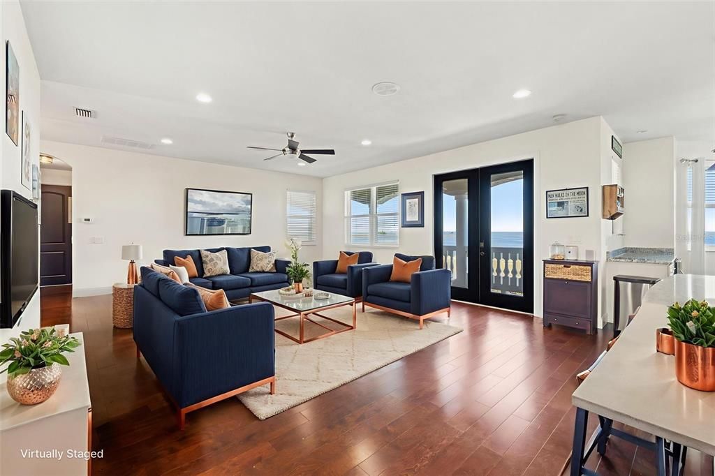 En Venta: $2,899,000 (4 camas, 3 baños, 3336 Pies cuadrados)