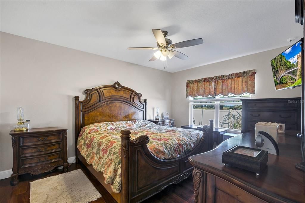 待售: $304,900 (4 贝兹, 2 浴室, 1851 平方英尺)