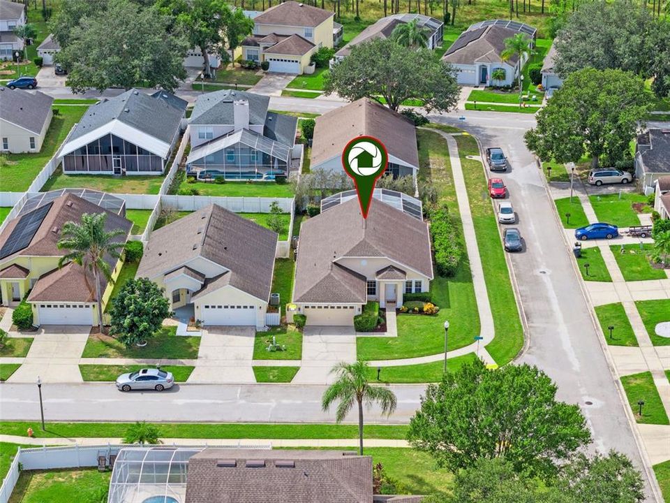 待售: $410,000 (4 贝兹, 2 浴室, 1700 平方英尺)