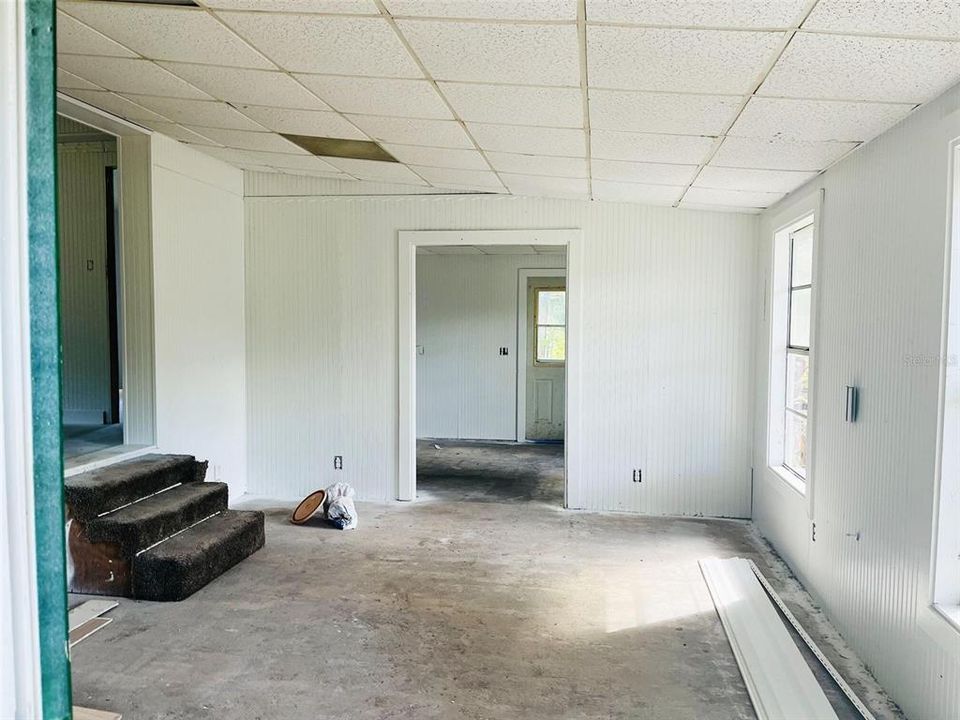 待售: $159,000 (3 贝兹, 2 浴室, 1500 平方英尺)