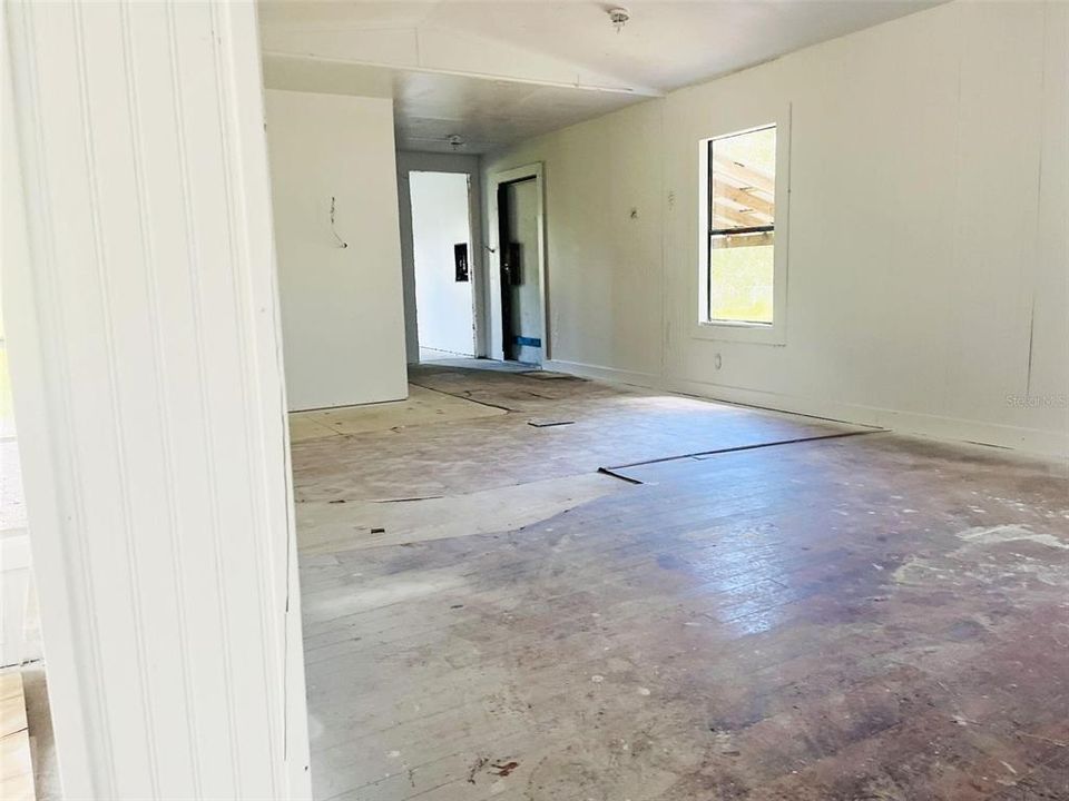 待售: $159,000 (3 贝兹, 2 浴室, 1500 平方英尺)