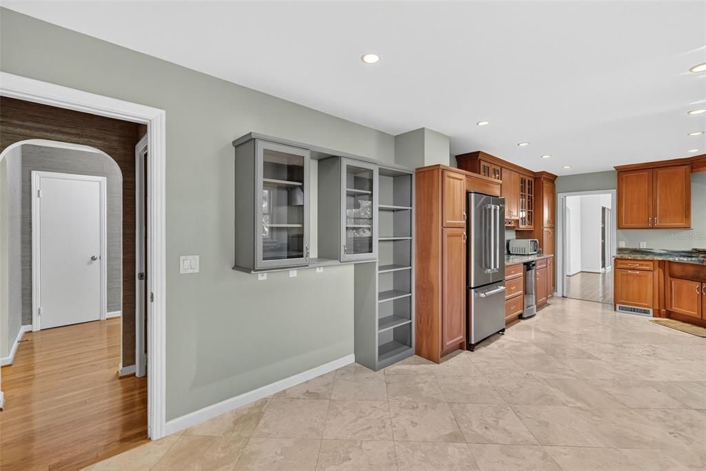 En Venta: $850,000 (4 camas, 4 baños, 3339 Pies cuadrados)