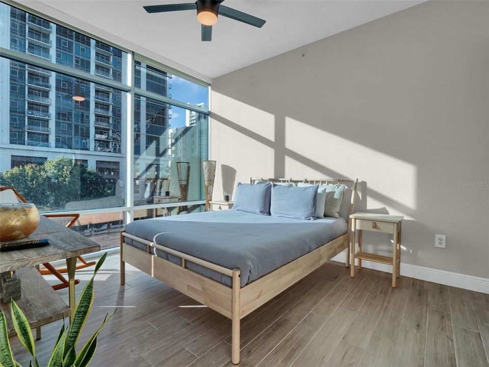 For Rent: $4,200 (2 beds, 2 baths, 1320 Square Feet)