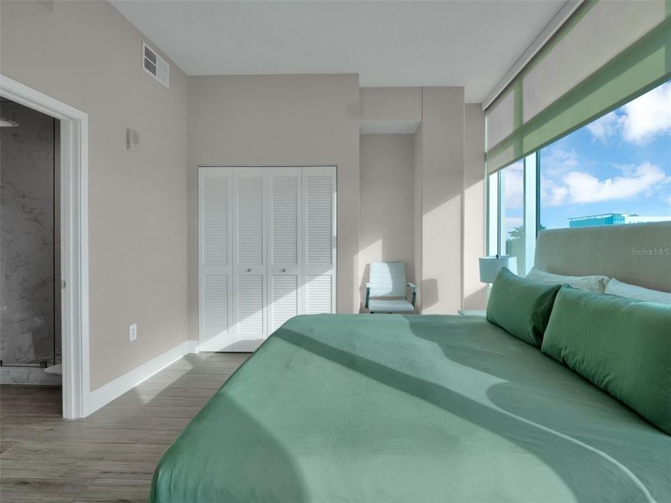 For Rent: $4,200 (2 beds, 2 baths, 1320 Square Feet)