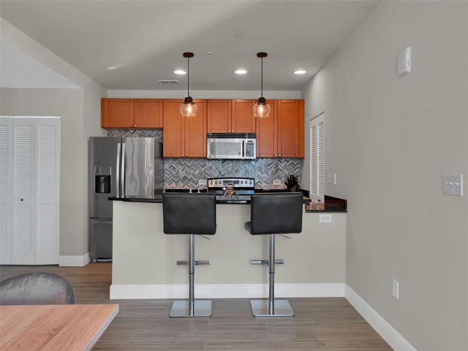 For Rent: $4,200 (2 beds, 2 baths, 1320 Square Feet)