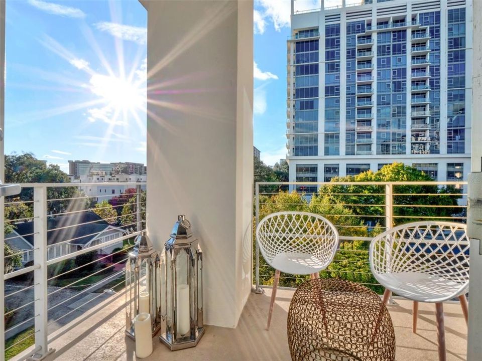 For Rent: $4,200 (2 beds, 2 baths, 1320 Square Feet)