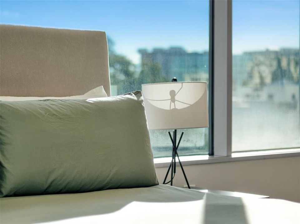 For Rent: $4,200 (2 beds, 2 baths, 1320 Square Feet)