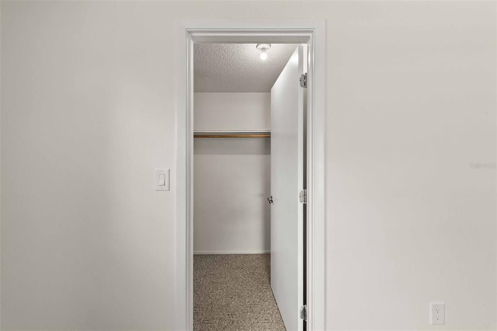 En Renta: $2,400 (3 camas, 2 baños, 1414 Pies cuadrados)