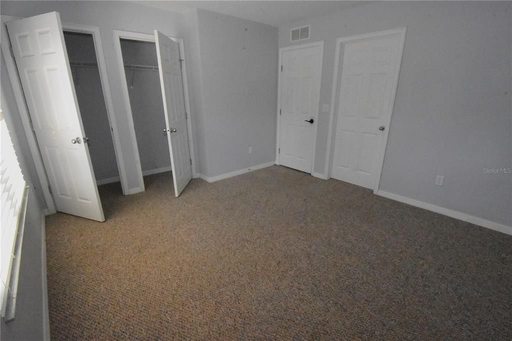 В аренду: $1,800 (2 спален, 2 ванн, 1120 Квадратных фут)