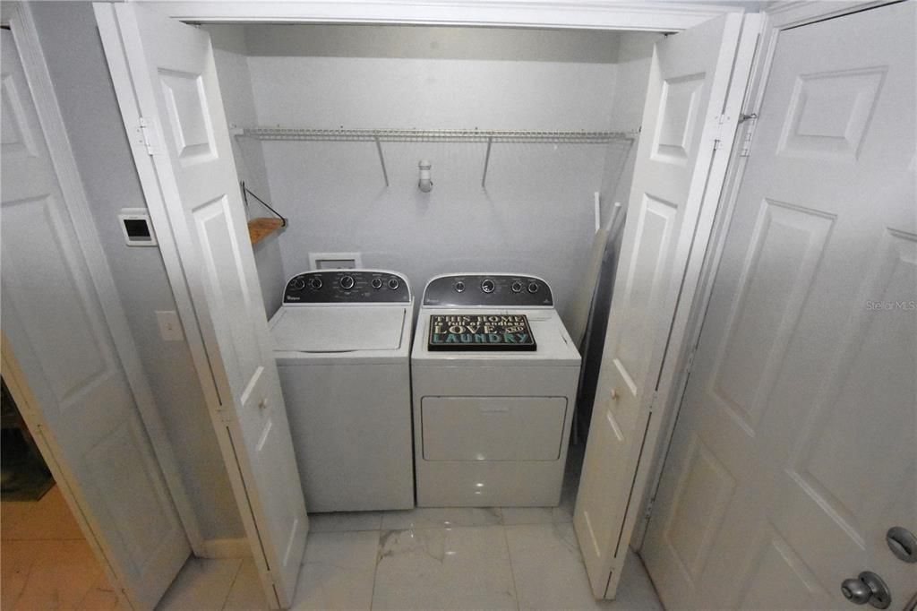 В аренду: $1,800 (2 спален, 2 ванн, 1120 Квадратных фут)