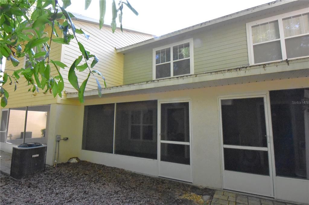 В аренду: $1,800 (2 спален, 2 ванн, 1120 Квадратных фут)