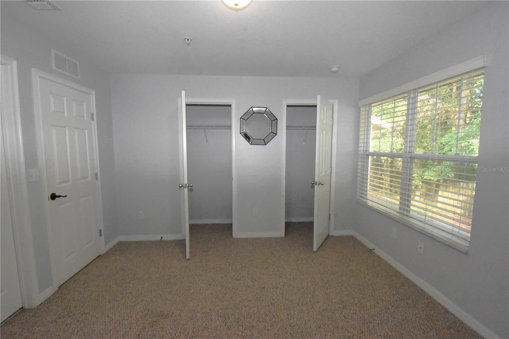 В аренду: $1,800 (2 спален, 2 ванн, 1120 Квадратных фут)