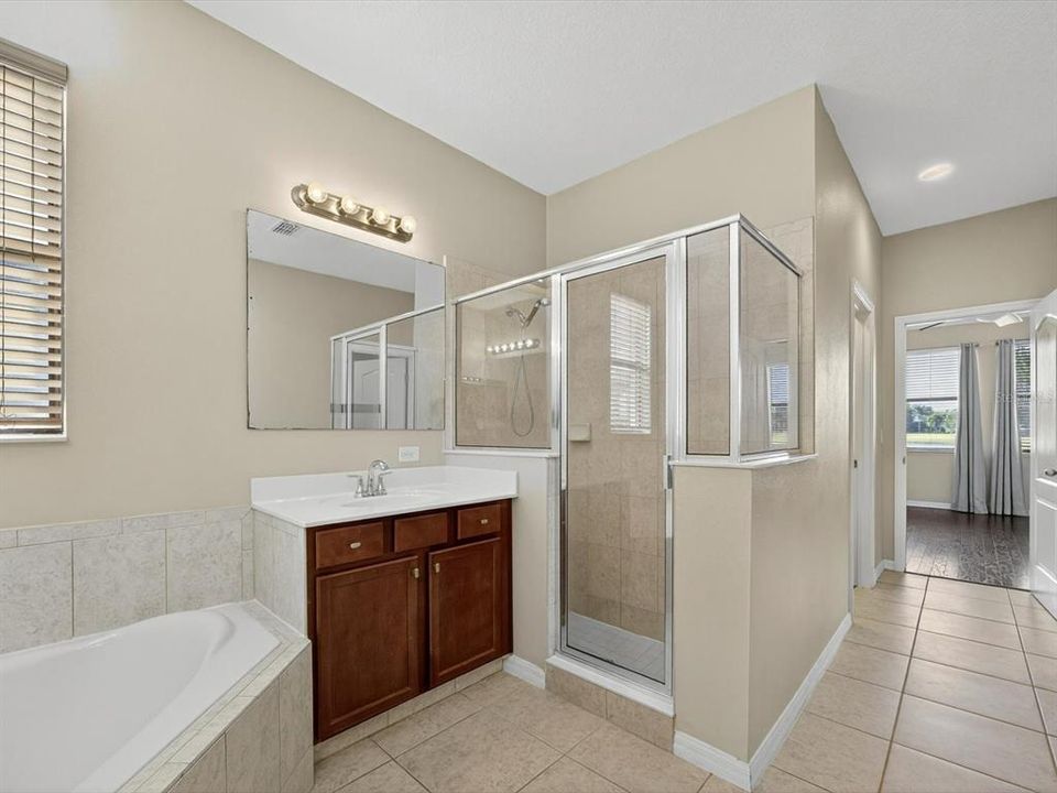 待售: $525,000 (4 贝兹, 3 浴室, 2798 平方英尺)