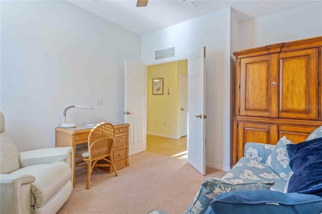 待售: $388,300 (2 贝兹, 2 浴室, 1710 平方英尺)