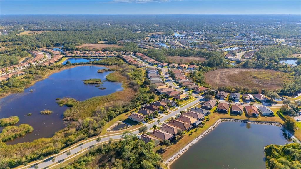 En Venta: $388,300 (2 camas, 2 baños, 1710 Pies cuadrados)