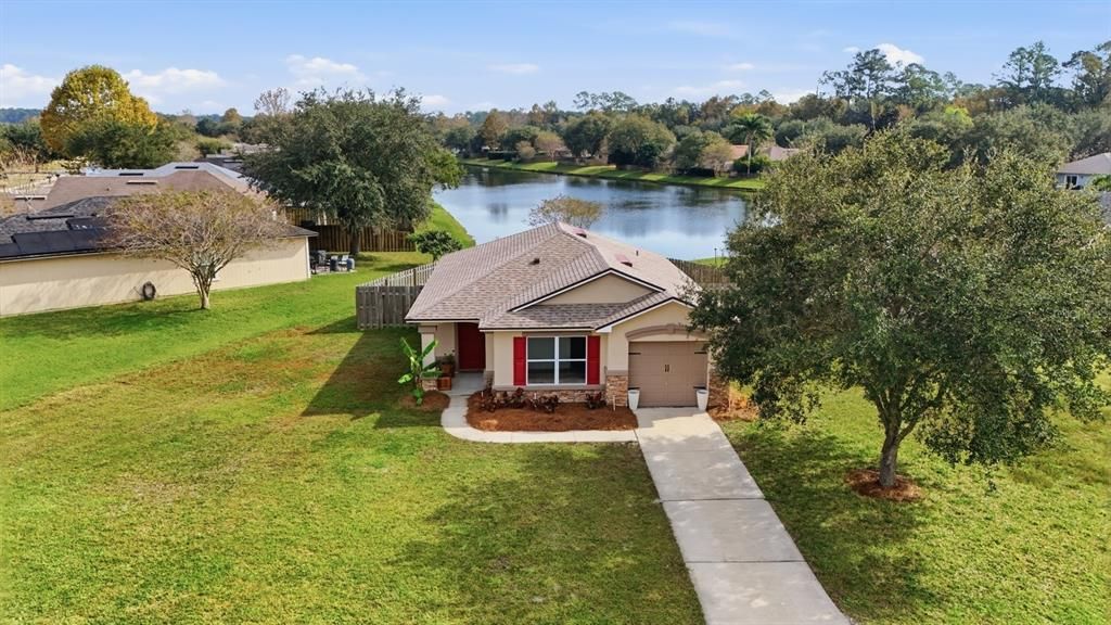 For Sale: $240,000 (2 beds, 2 baths, 991 Square Feet)