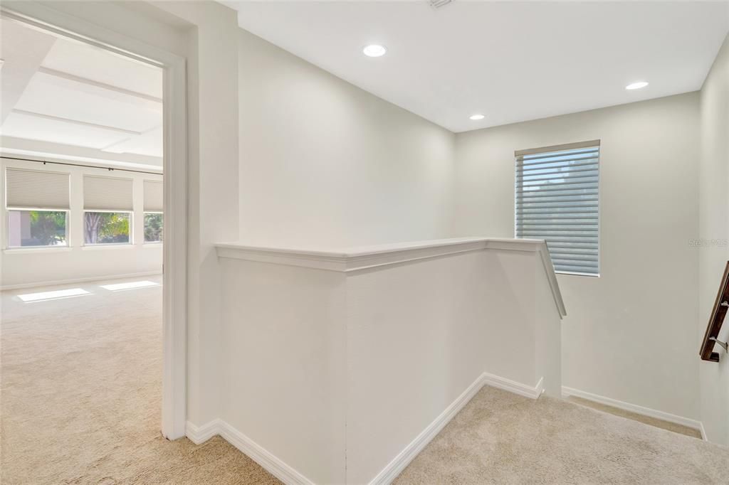 For Sale: $550,000 (4 beds, 2 baths, 2906 Square Feet)