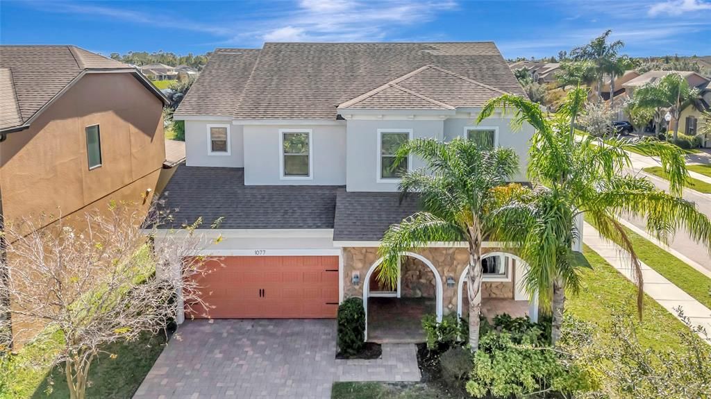 For Sale: $550,000 (4 beds, 2 baths, 2906 Square Feet)