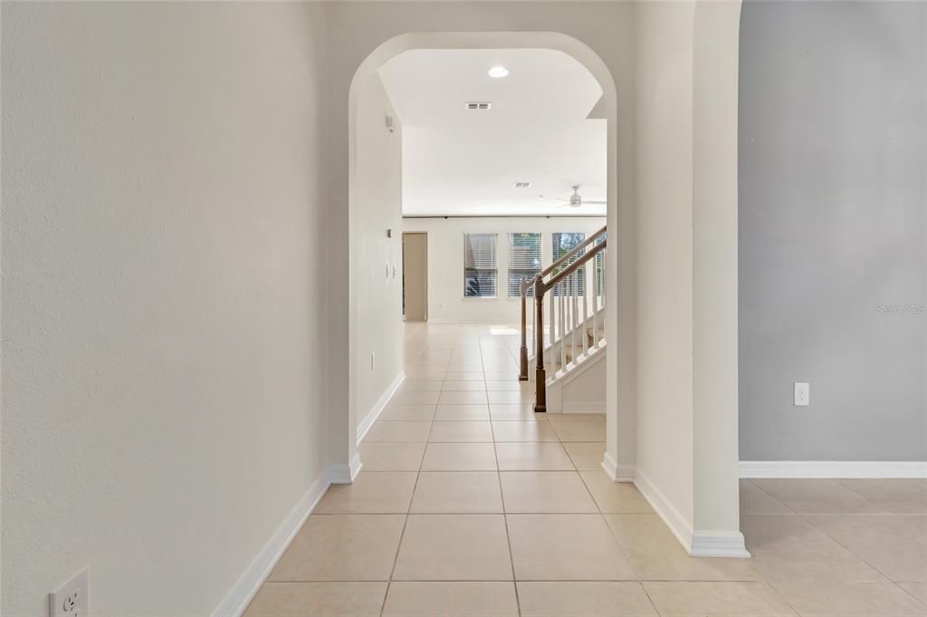 For Sale: $550,000 (4 beds, 2 baths, 2906 Square Feet)