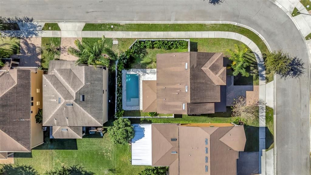 For Sale: $550,000 (4 beds, 2 baths, 2906 Square Feet)