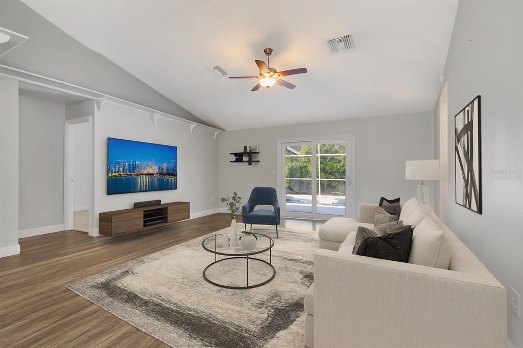 For Sale: $375,000 (4 beds, 3 baths, 1763 Square Feet)